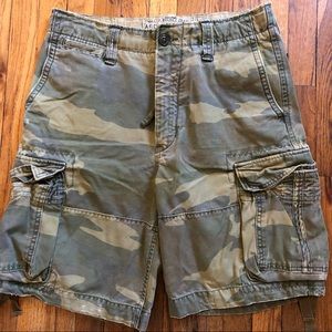 Abercrombie camo shorts